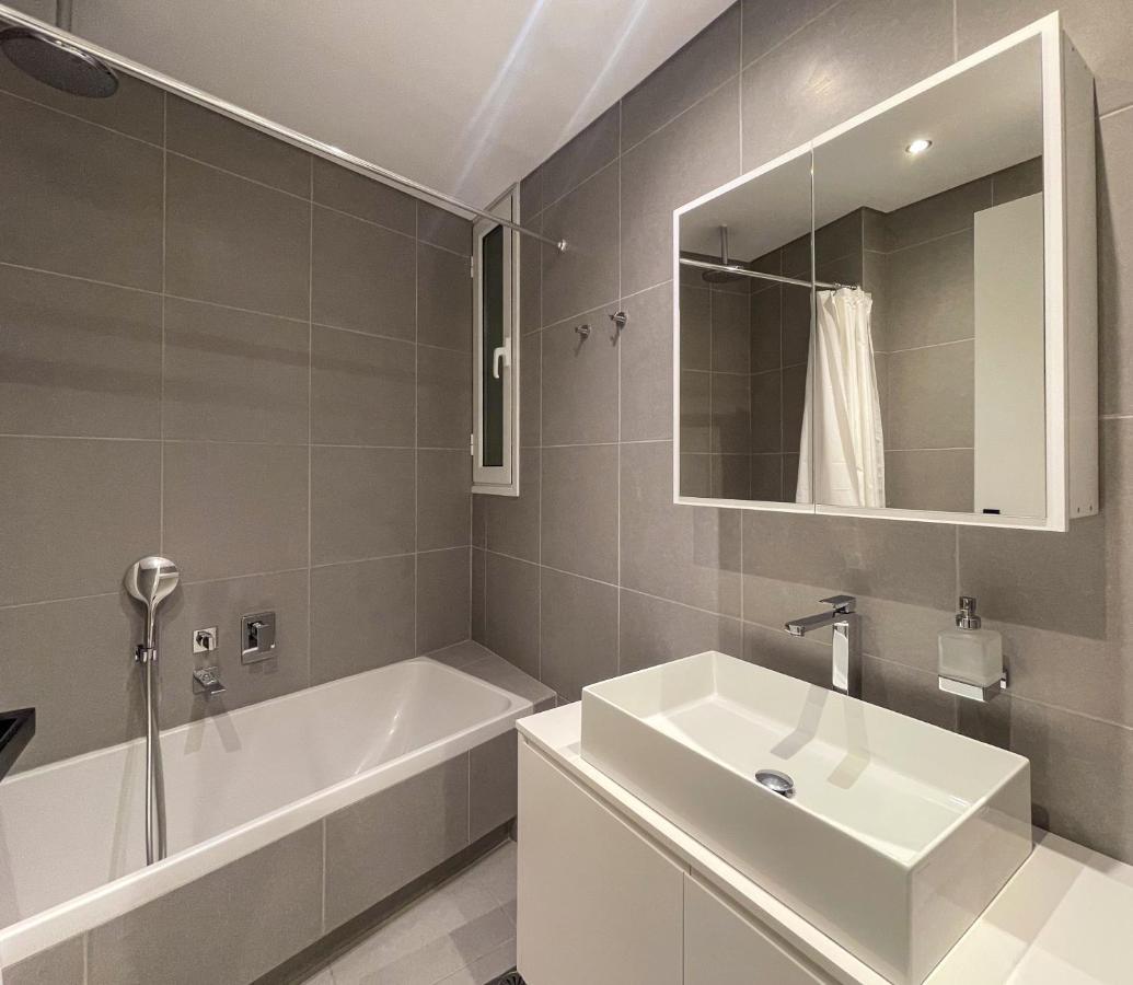 The Rockefeller 2Bed 2Bath Apt In Plaka Apartment เอเธนส์ ภายนอก รูปภาพ